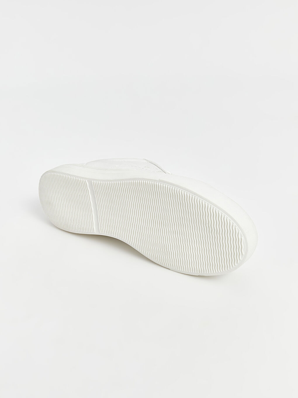 Beyaz Bağcıklı Kadın Spor Ayakkabı-4