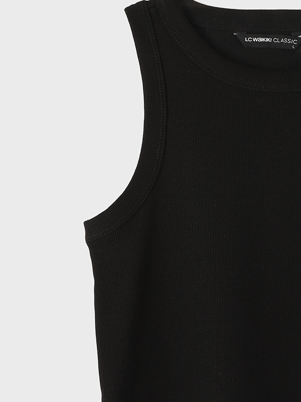 تانك توب برقبة دائرية للسيدات-2