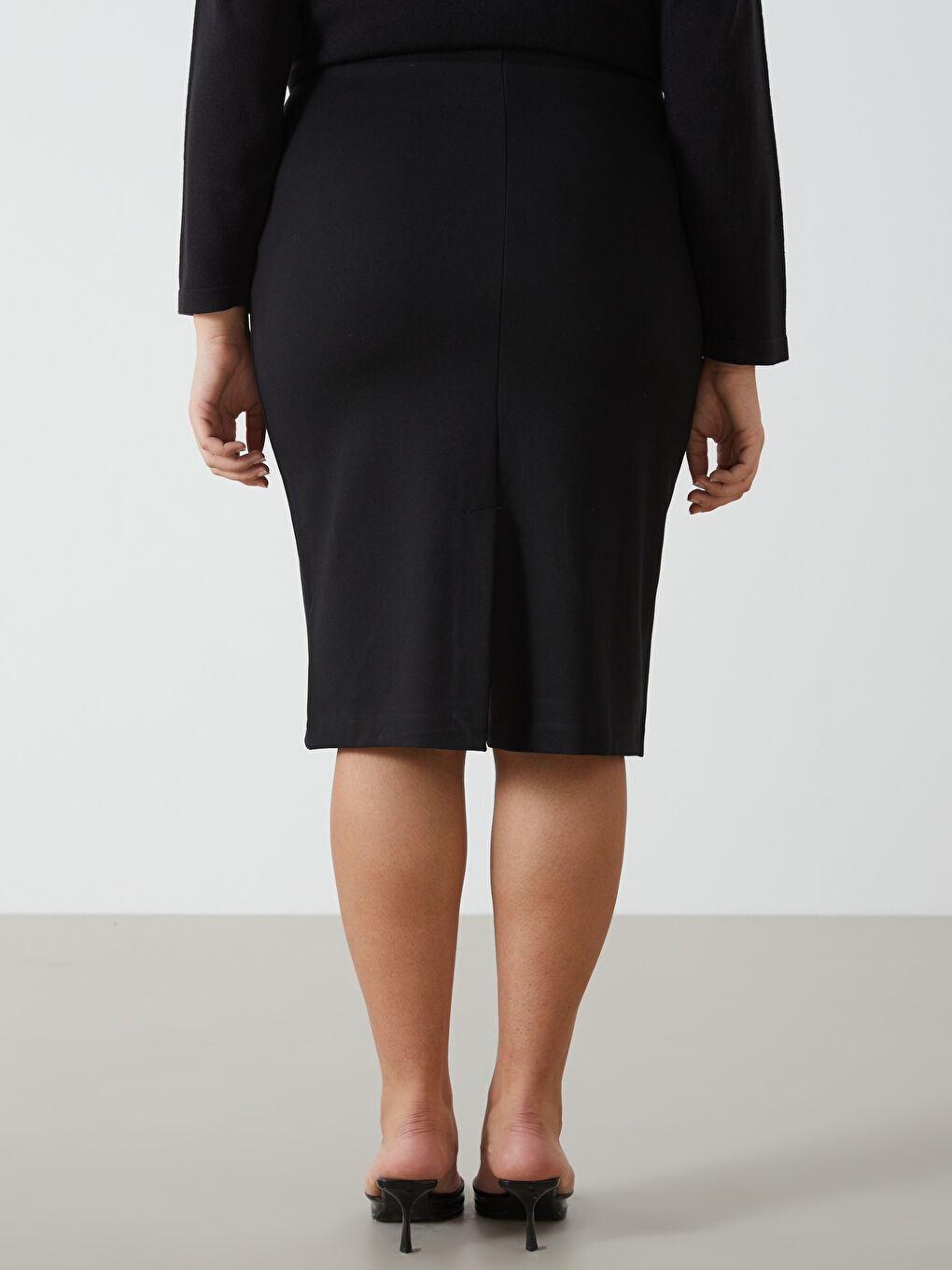 Siyah Dar Fit Kadın Etek-7