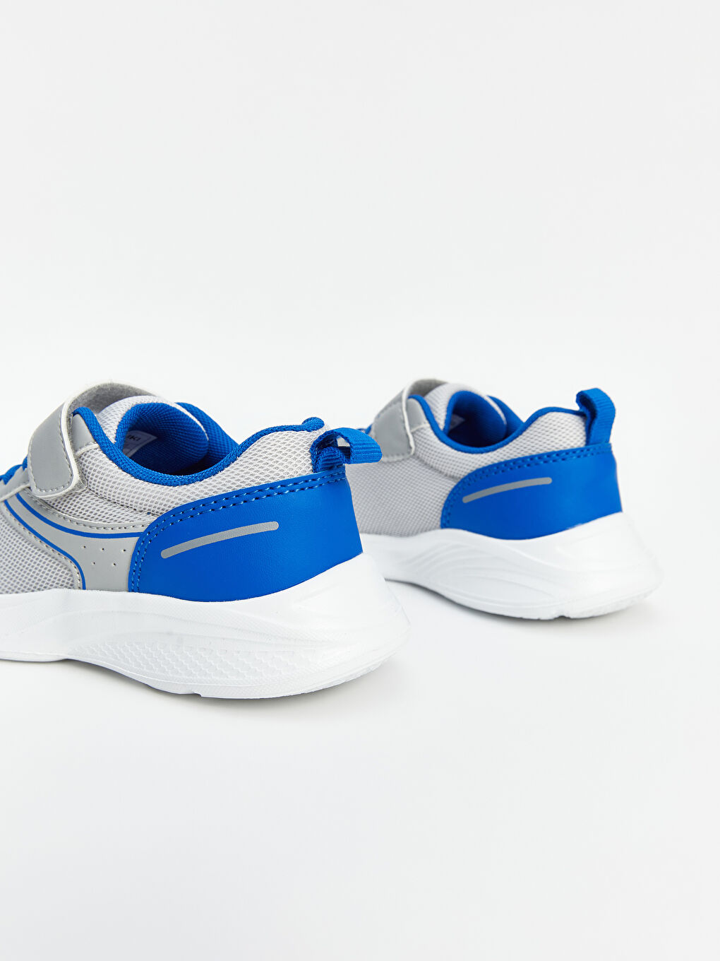 Laces & Hook-and-Loop Boys' Sneakers-2