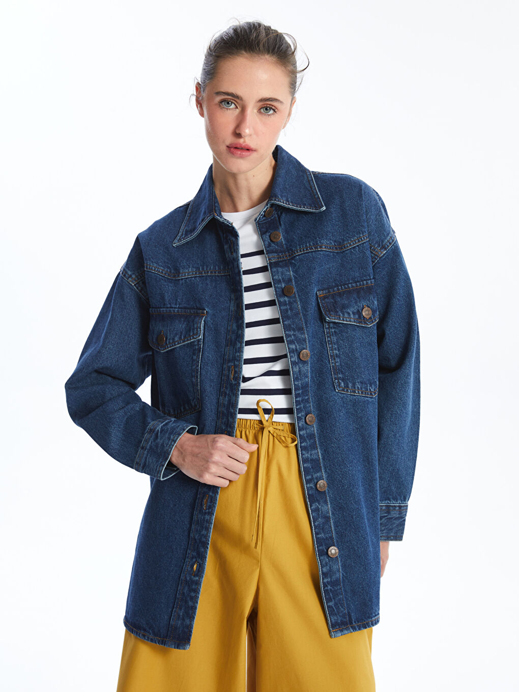 LC Waikiki Shirt Collar Oversize Women's Denim Jacket -W4BE34Z8-309