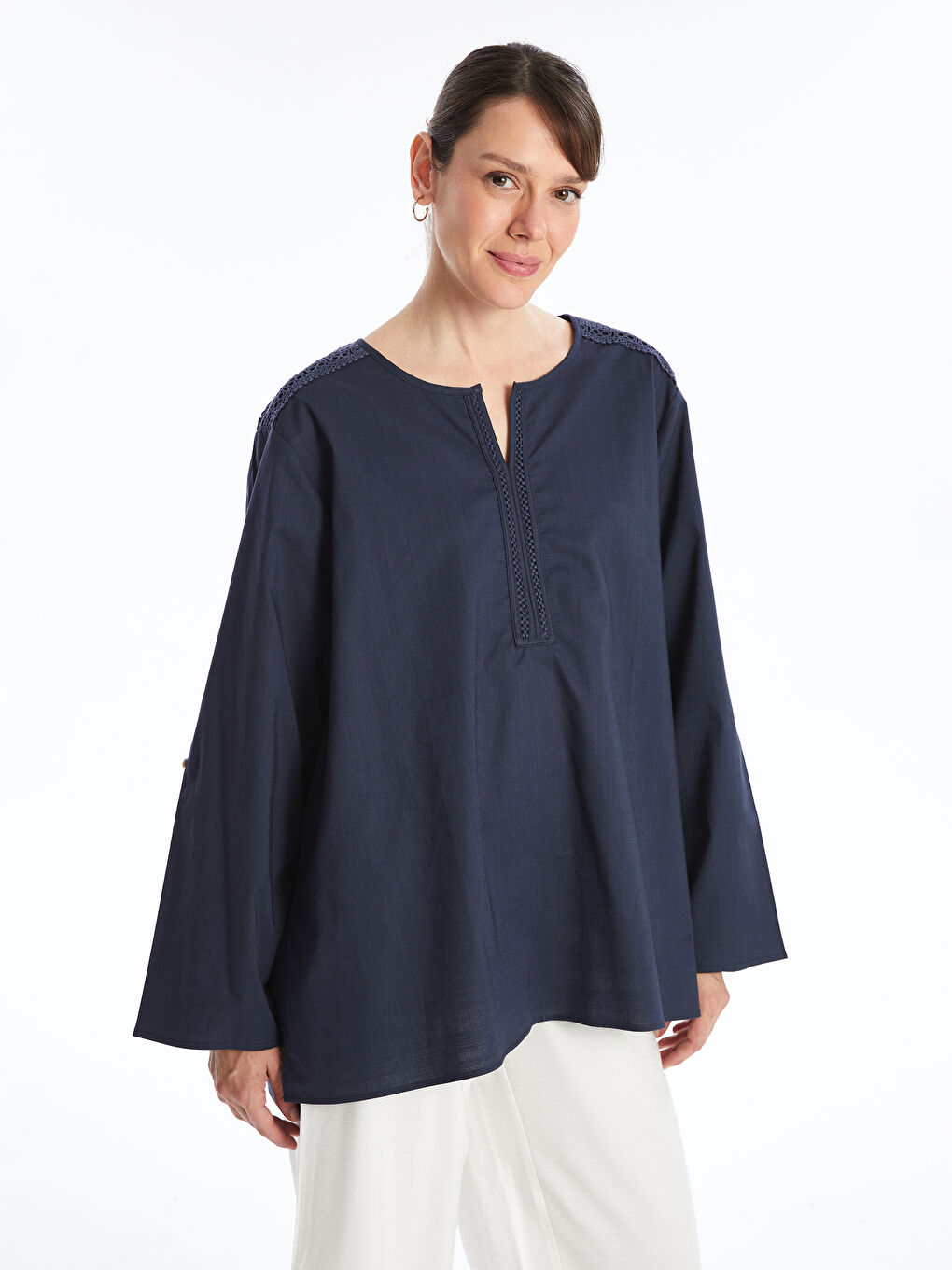 LCW Grace Notch Neck Embroidered Women's Blouse -W4BG19Z8-HG0