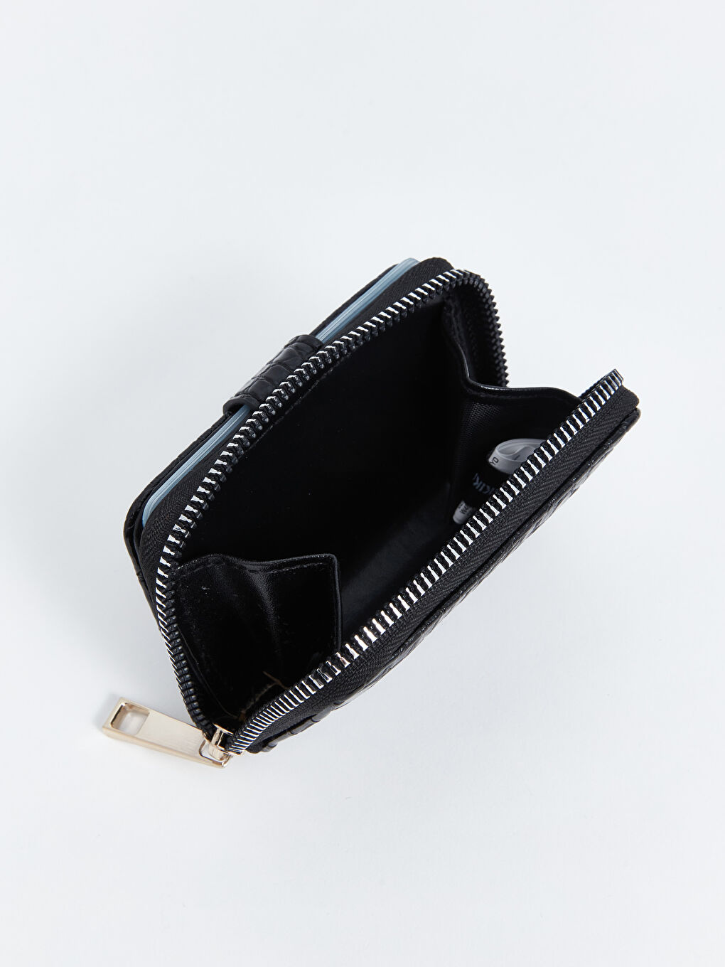 محفظة جلد صناعي بتأثير جلد التمساح للسيدات-3