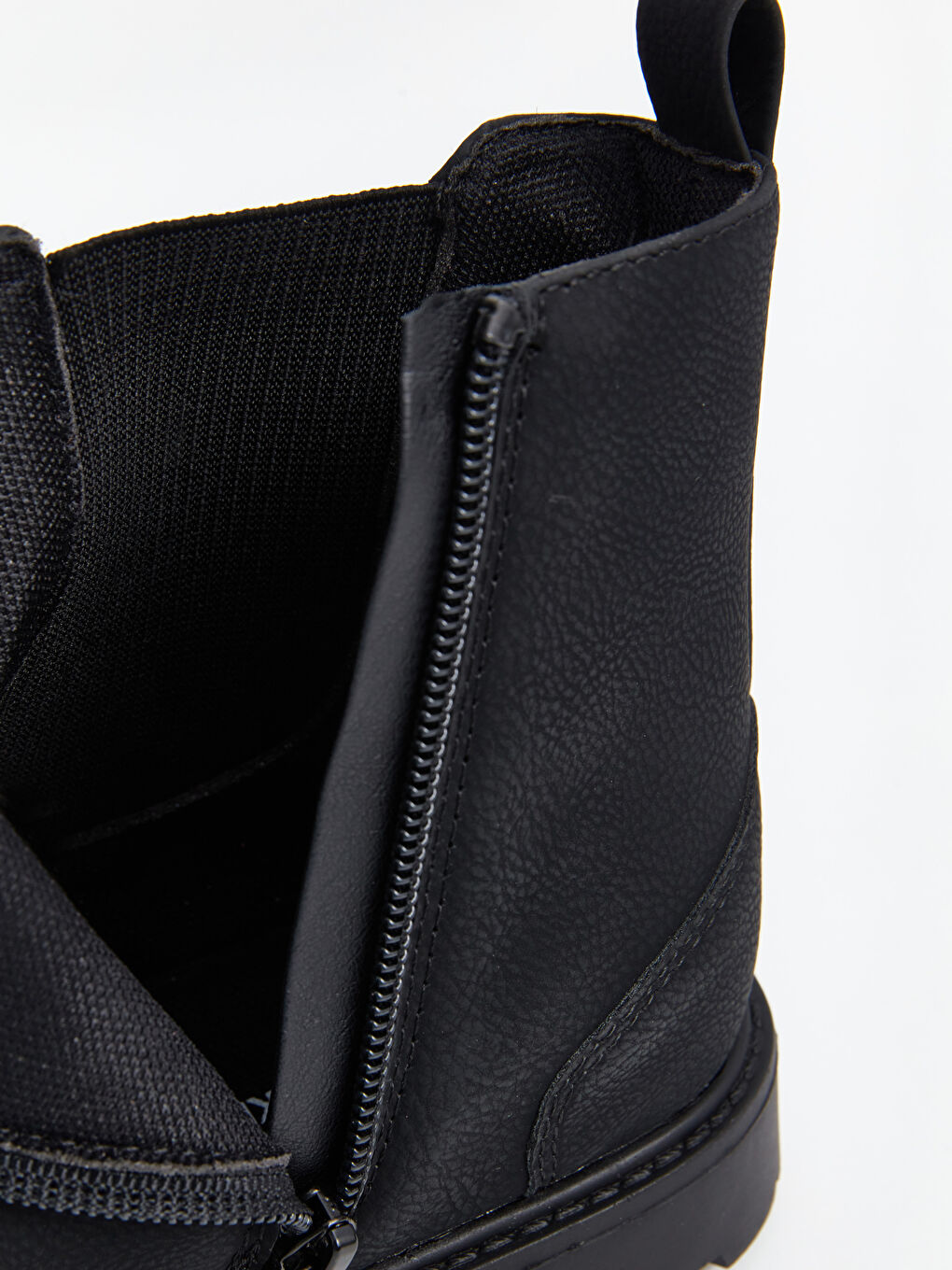 Boys' Boot with Zipper and Elastic Sides -W4BK15Z4-HUC