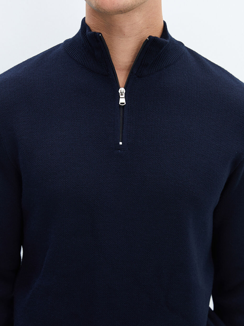 سترة تريكو كم طويل بياقة قمع للرجال-1