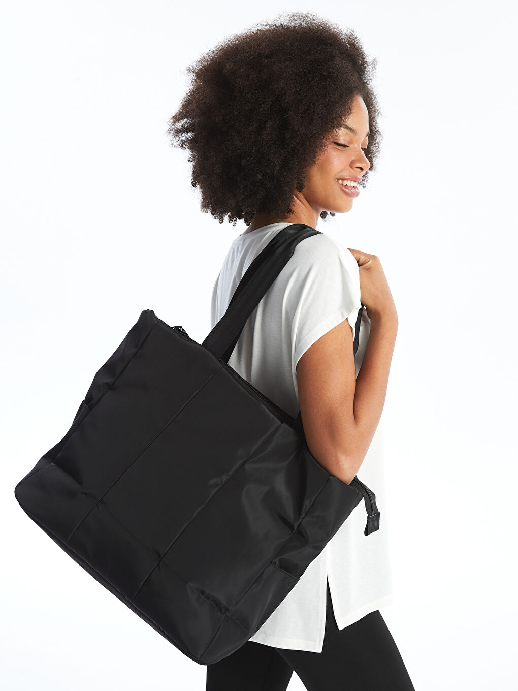 Zippered Women's Shoulder Bag