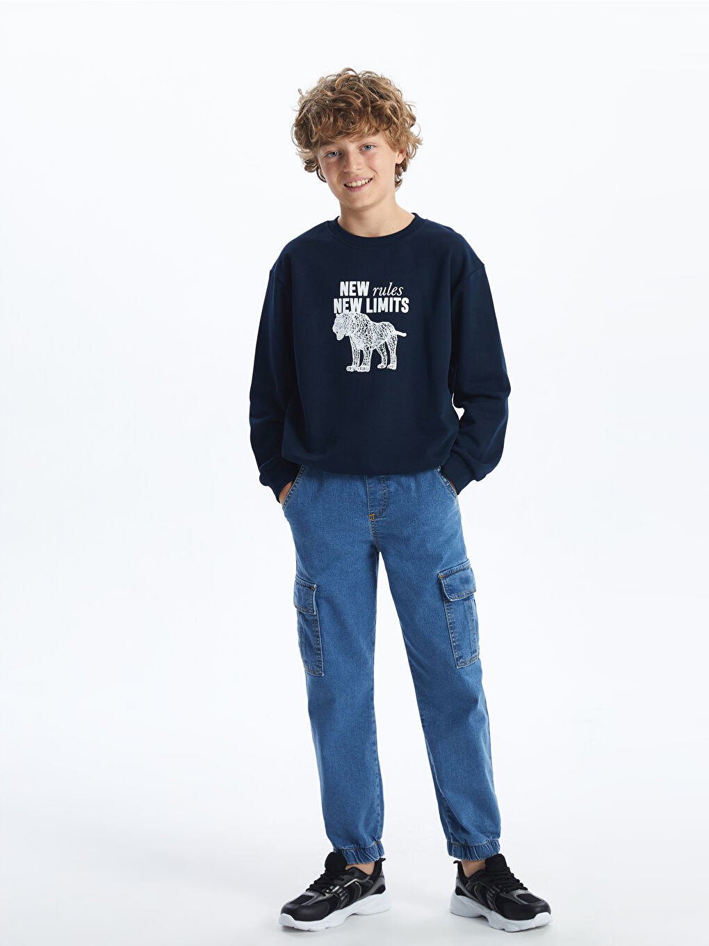 LCW Kids İndigo Beli Lastikli Erkek Çocuk Kargo Jean Pantolon