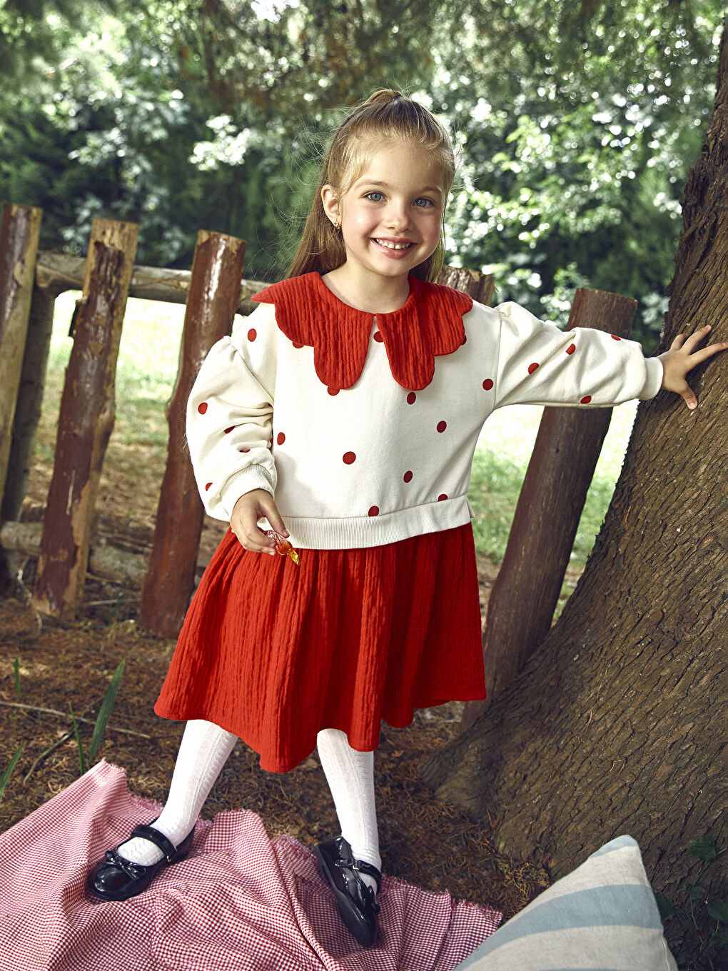 LC Waikiki Girls' Energetic Princess Dress for Nursery -W4BR80Z1-LRA