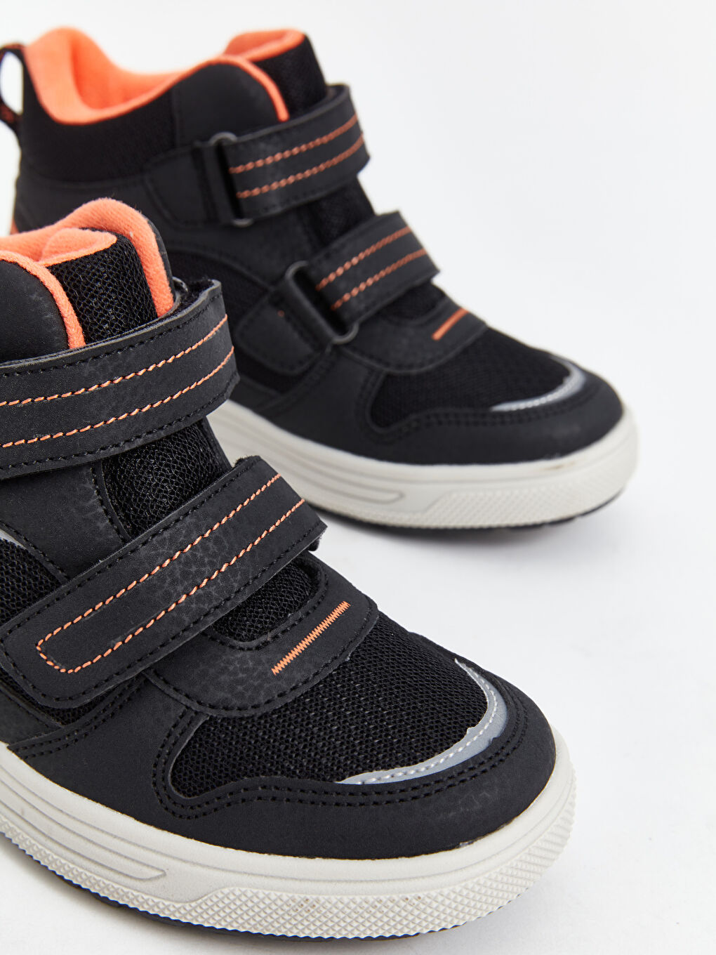 Cırt Cırtlı Erkek Çocuk Bot-2