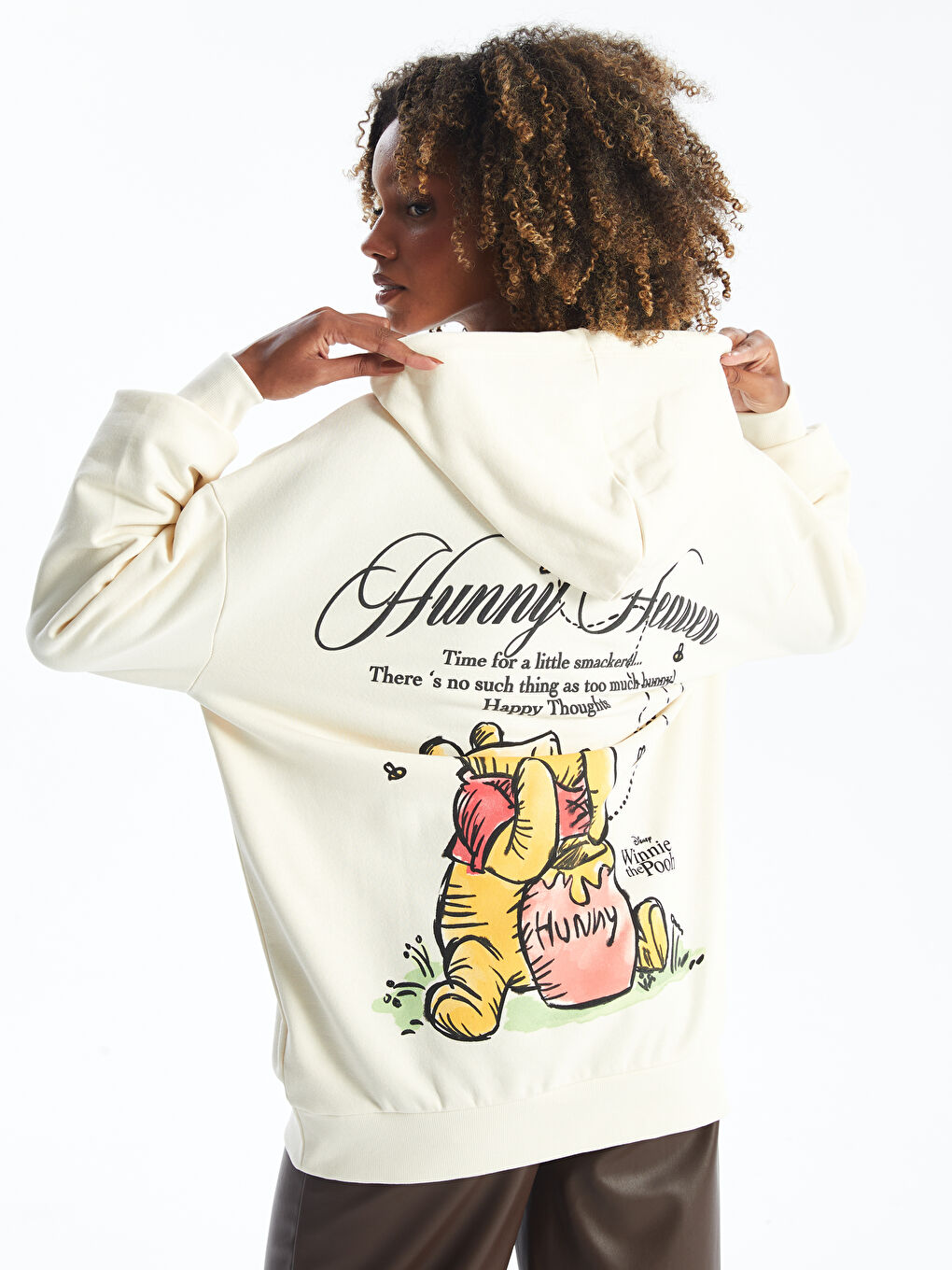 XSIDE Açık Bej Winnie the Pooh Baskılı Oversize Kadın Kalın Hoodie