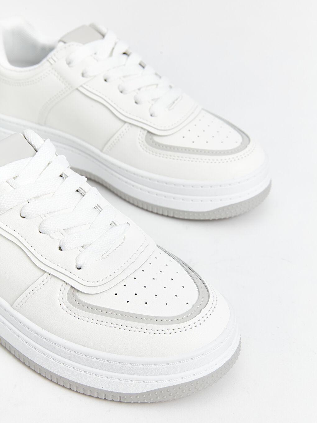 Әйелдерге арналған баулы кроссовкалар-2