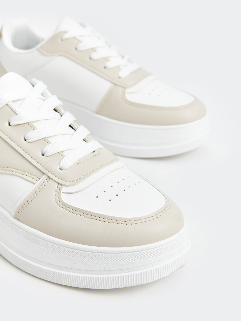 Lace-up Women's Sneakers-2