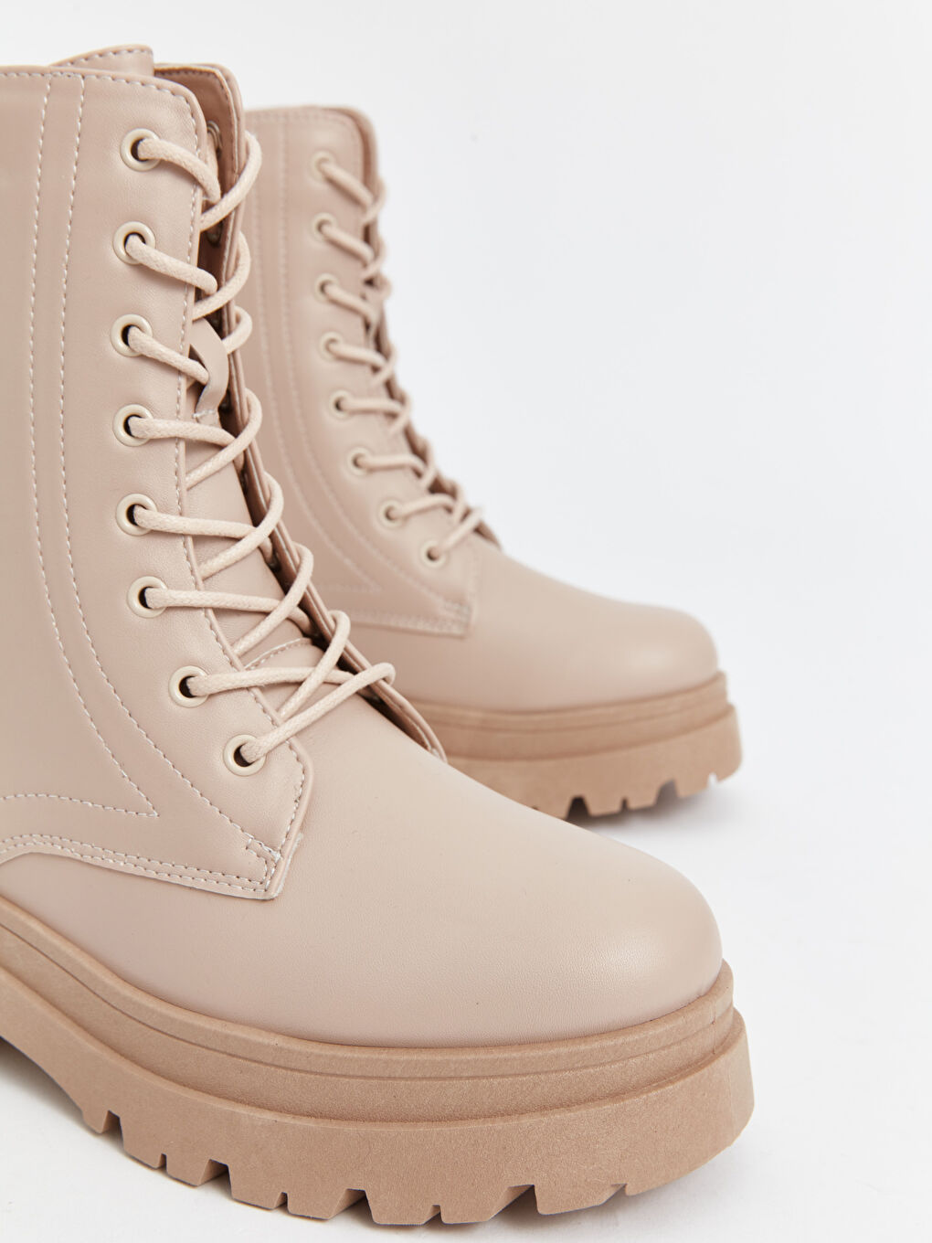LC WAIKIKI Women's Lace-Up and Zipper Boots -W4CA63Z8-S41