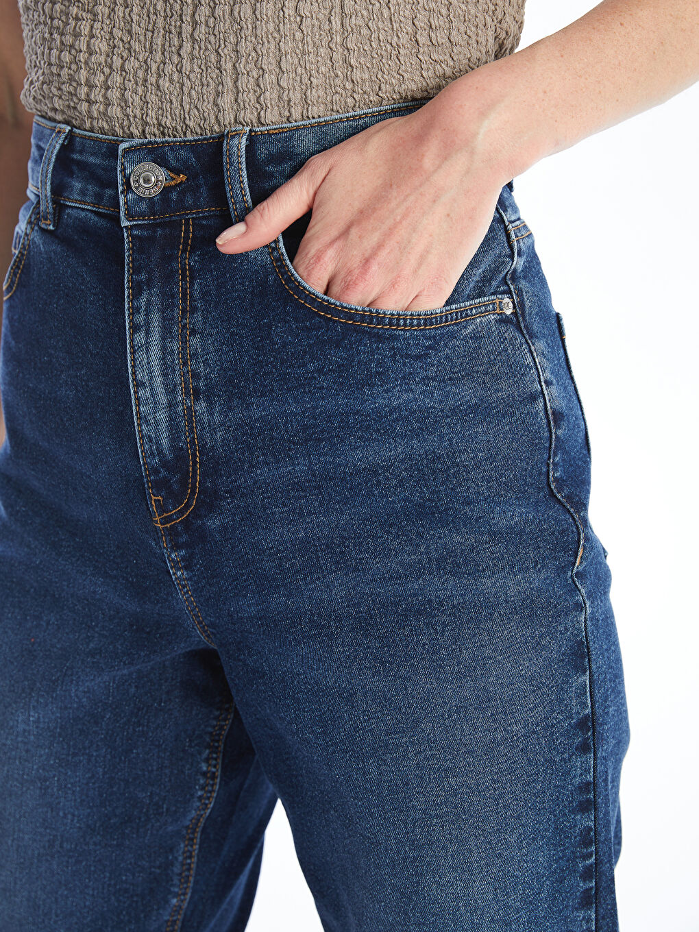 Mom Fit Women's Jeans-4