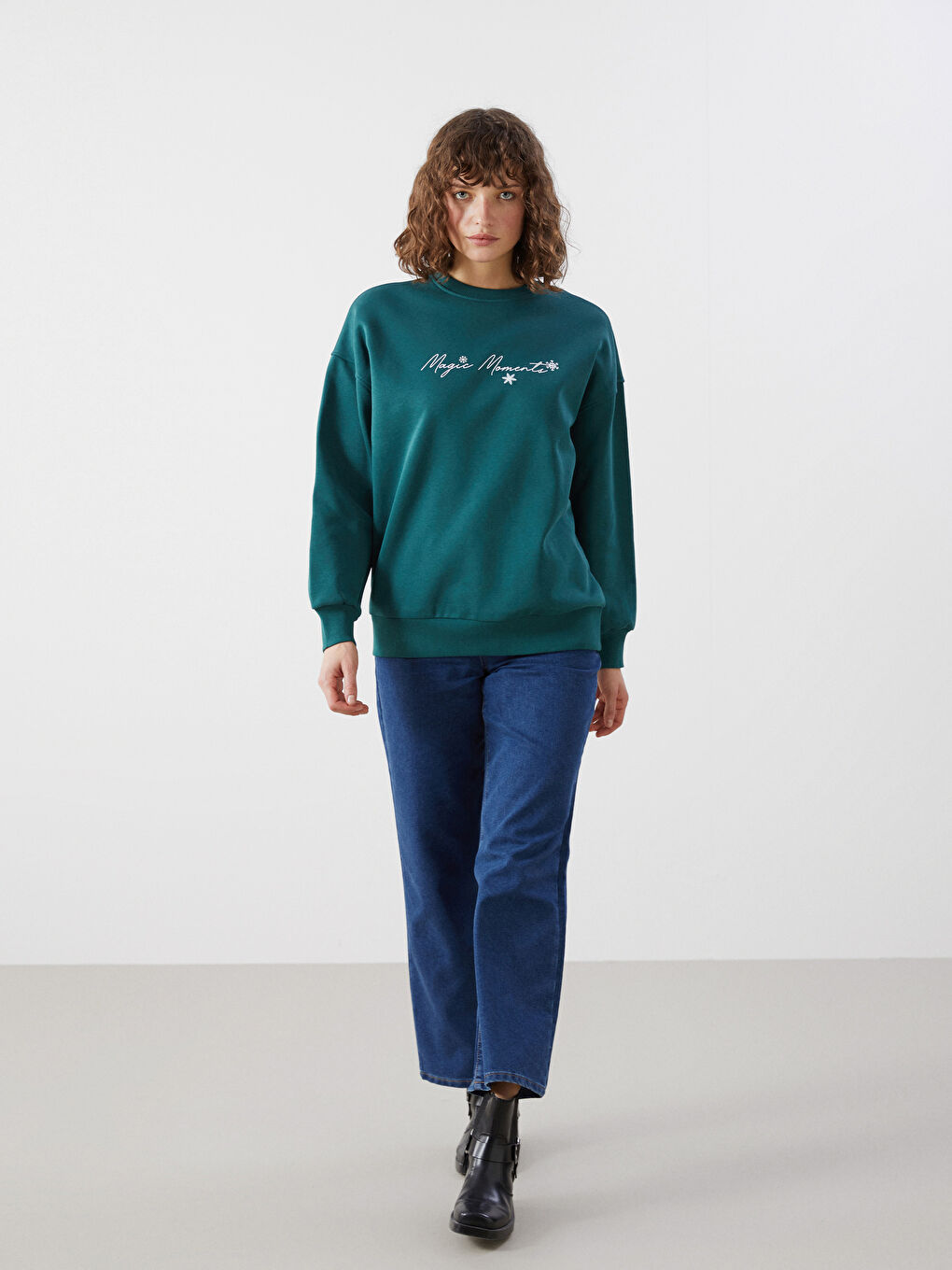 LCW Vision Yeşil Bisiklet Yaka Baskılı Oversize Kadın Kalın Sweatshirt - 1