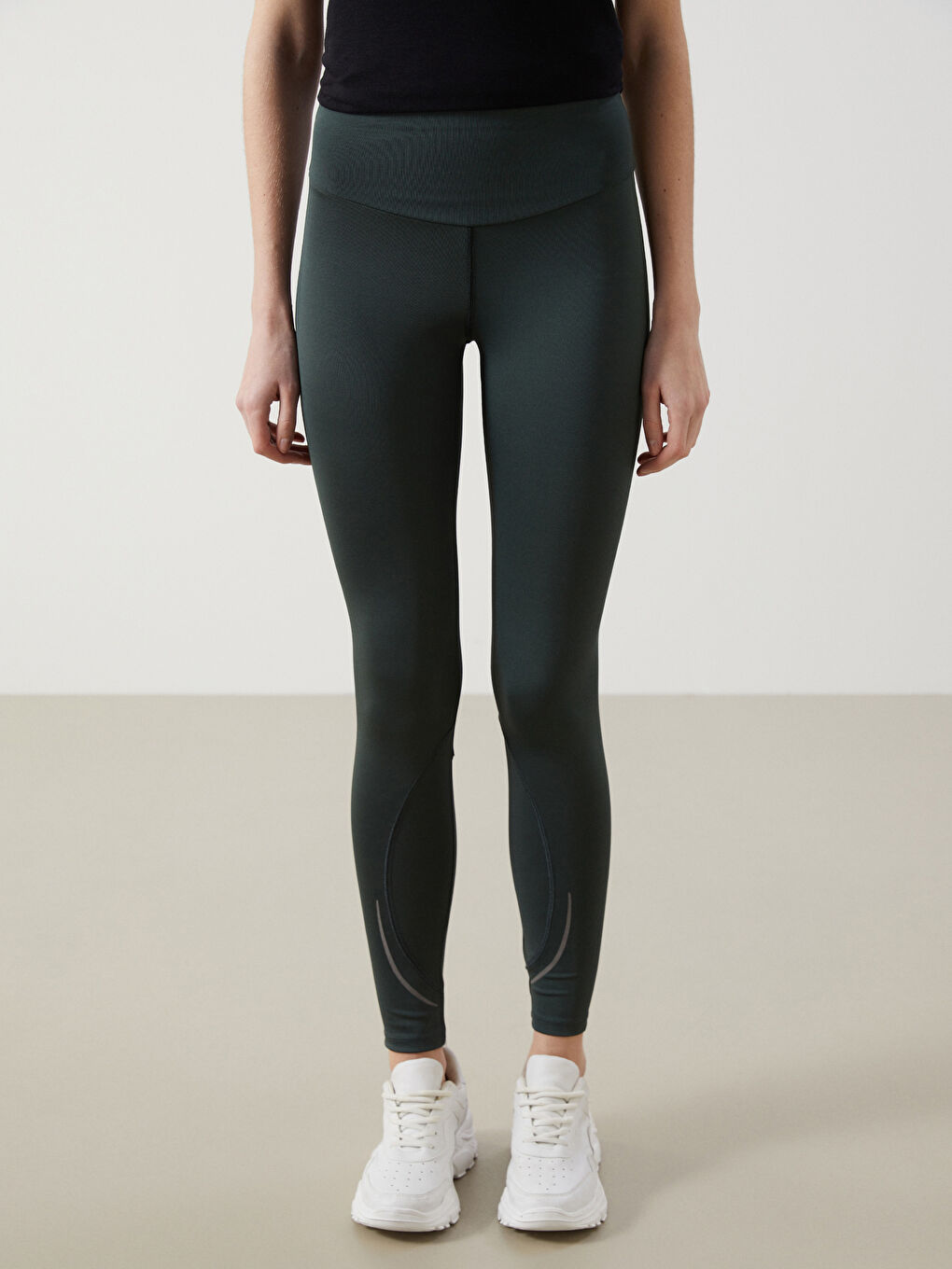 Haki Beli Lastikli Reflektör Baskılı Kadın Spor Tayt-1