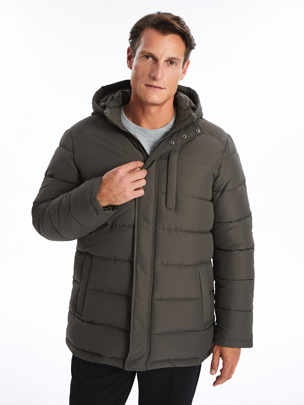 معطف للرجال بغطاء للرأس بقصة عادية