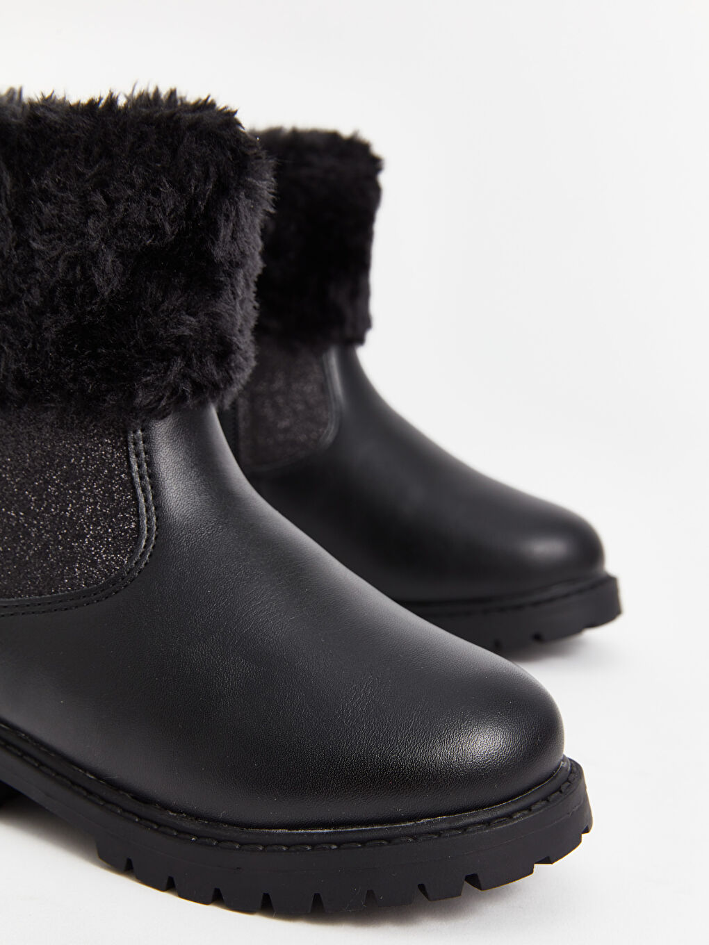 حذاء طويل مبطّن بالفرو للبنات الصغار-2