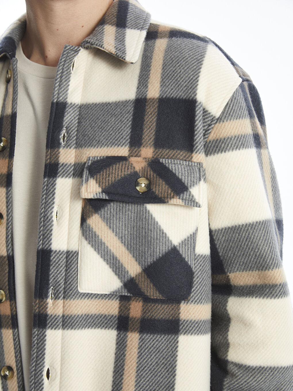 Relaxed Fit Long Sleeve Plaid Men's Flannel Shirt Jacket-2