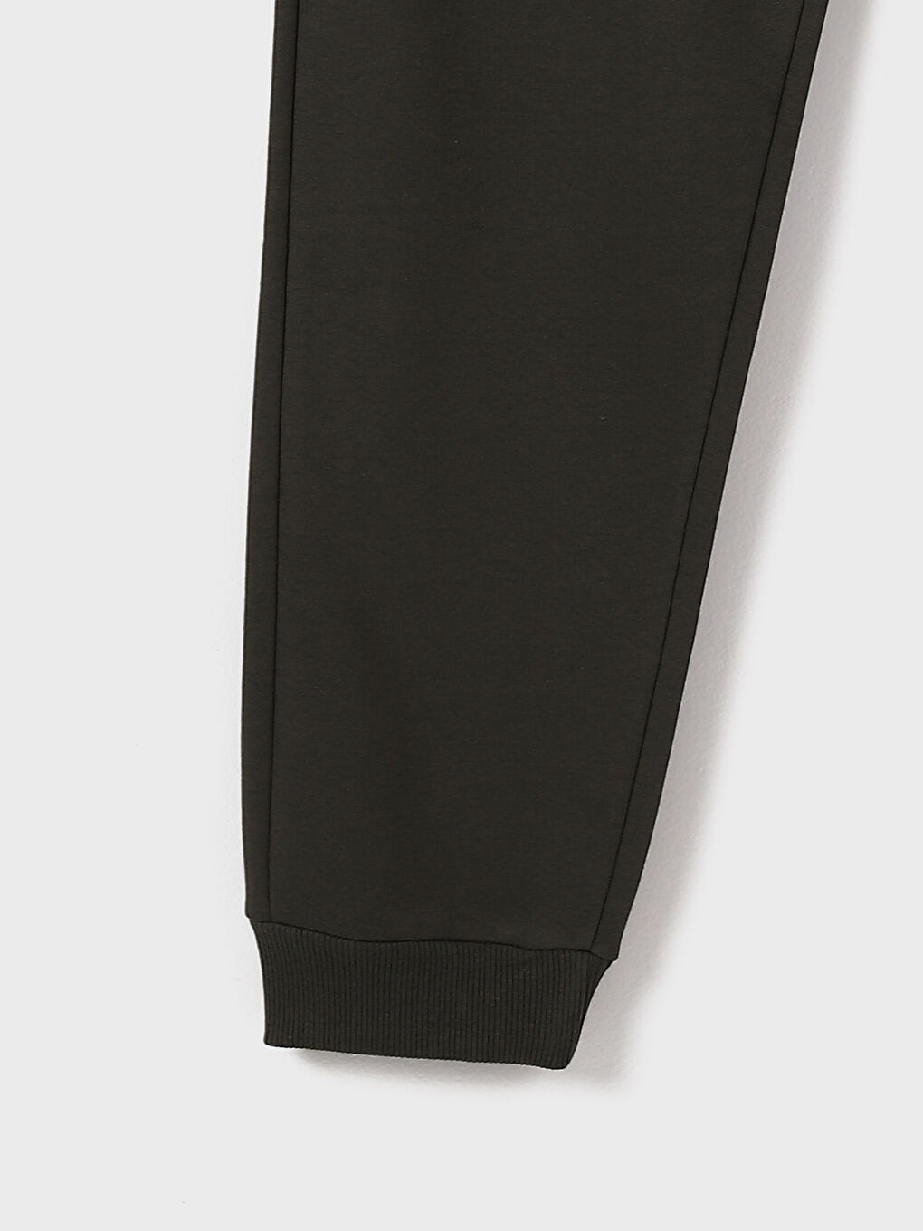 Standard Fit Men's Jogger Sweatpants-2