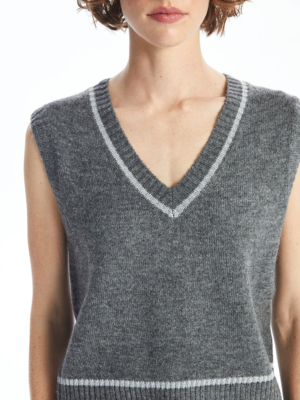 LCW Vision Damen V-Ausschnitt Schlichte Strick Pullunder -W4CK47Z8-EEZ