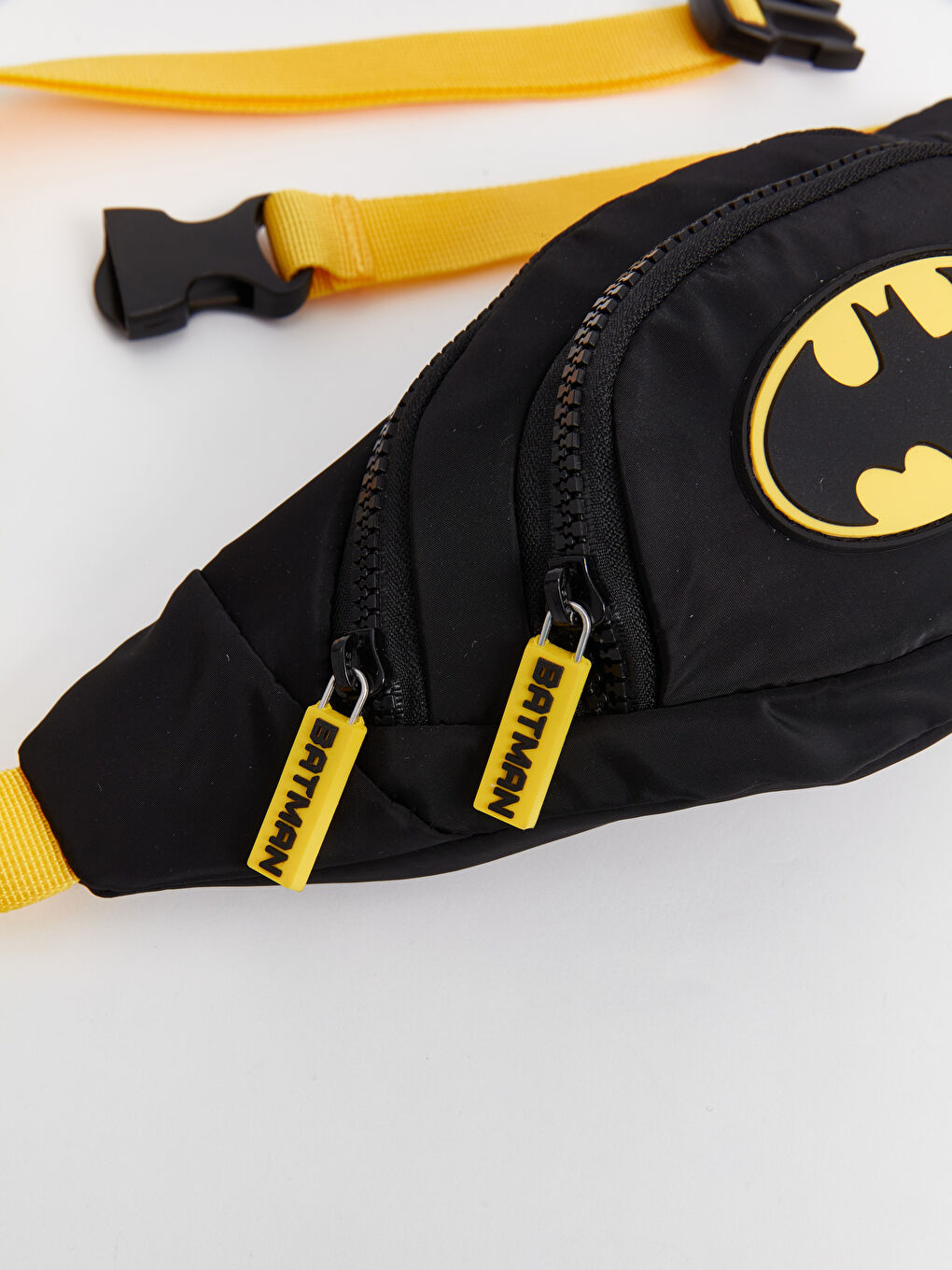 LCW ACCESSORIES Yeni Siyah Batman Baskılı Erkek Çocuk Göğüs Çantası - 3