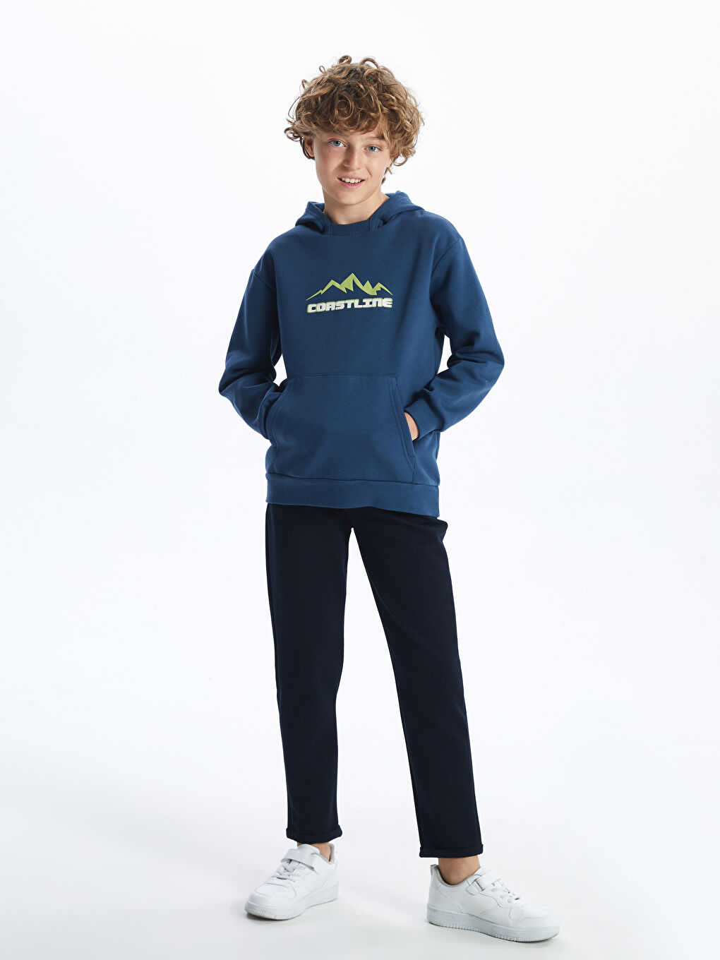 LCW Kids İndigo Kapüşonlu Erkek Çocuk Kalın Sweatshirt - 1