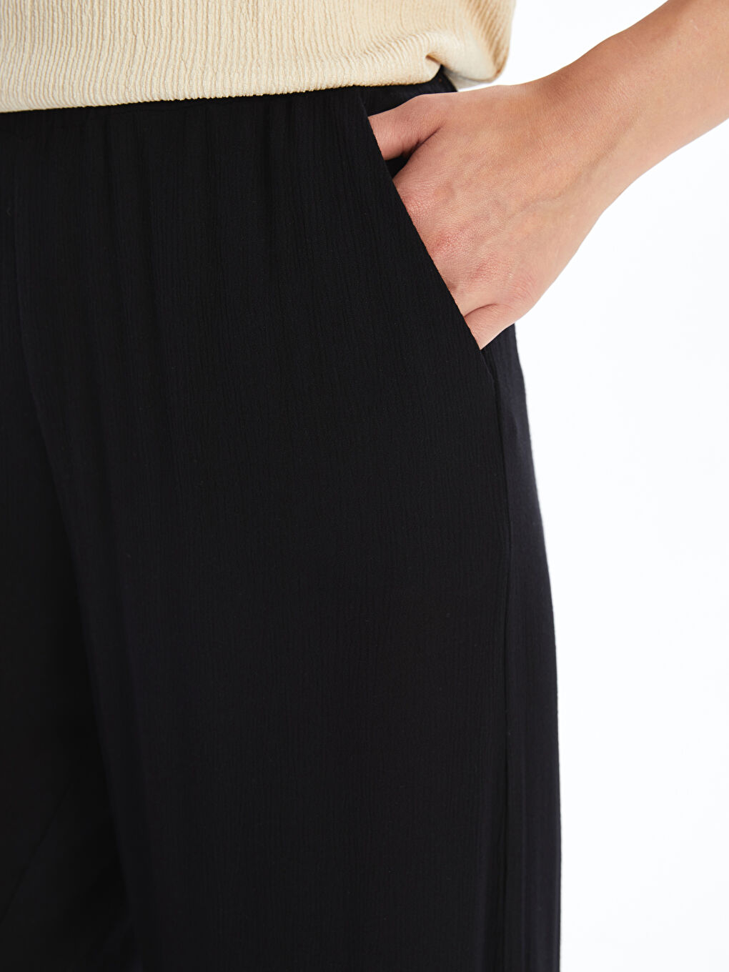 LCWAIKIKI Classic Pantalone sa elastičnim strukom i širokim nogavicama za žene -W4CP76Z8-CVL