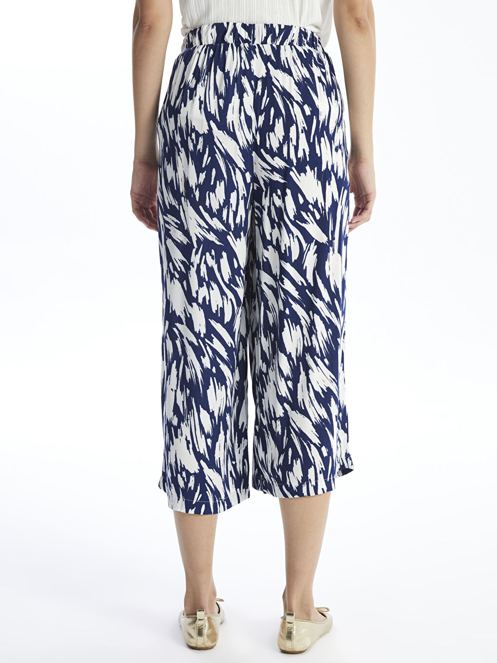 Patterned Women's Capri with Elastic Waist -W4CP94Z8-LSJ