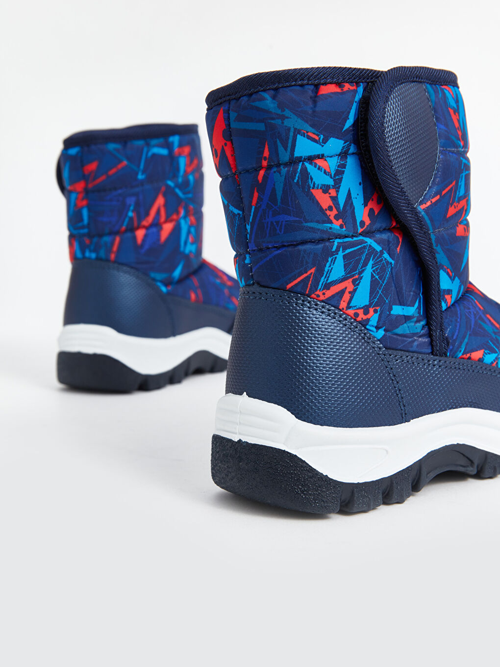 LCW STEPS Printed Boys' Snow Boots -W4CS03Z4-SUG