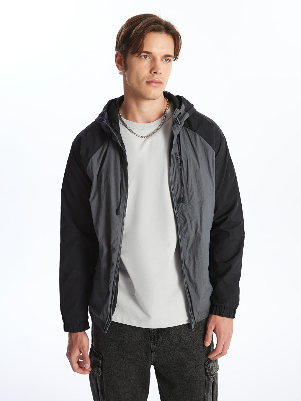 Antrasit Standart Kalıp Kapüşonlu Erkek Mont