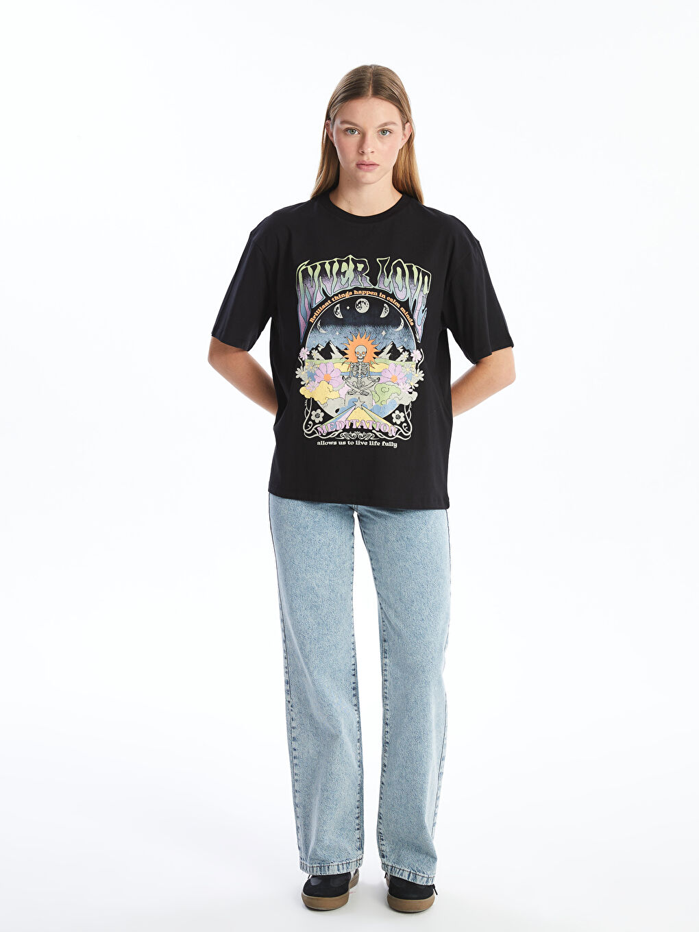 Crew Neck Printed Long Sleeve Women's T-Shirt-1