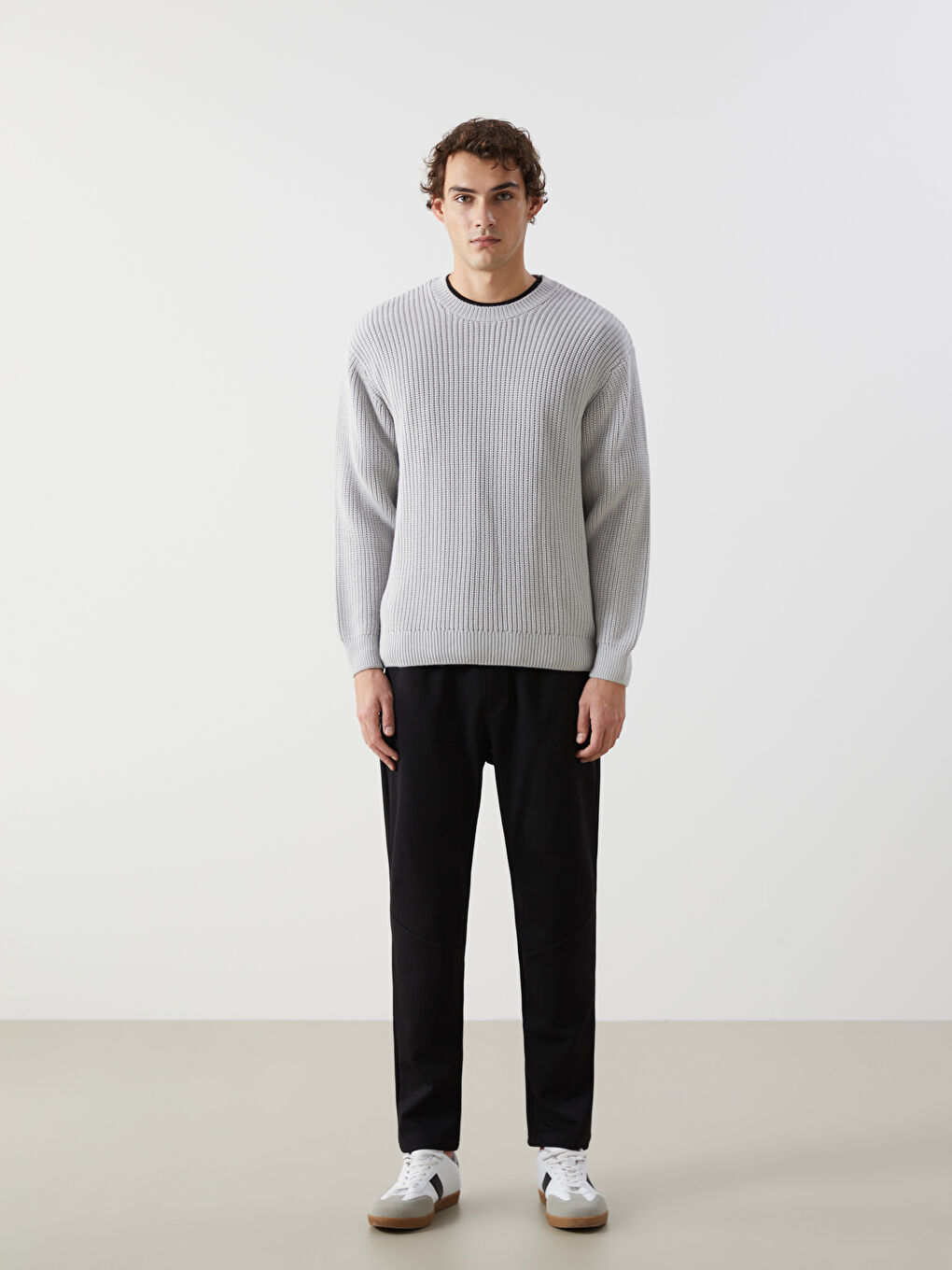 Crew Neck Long Sleeve Men's Tricot Sweater-1