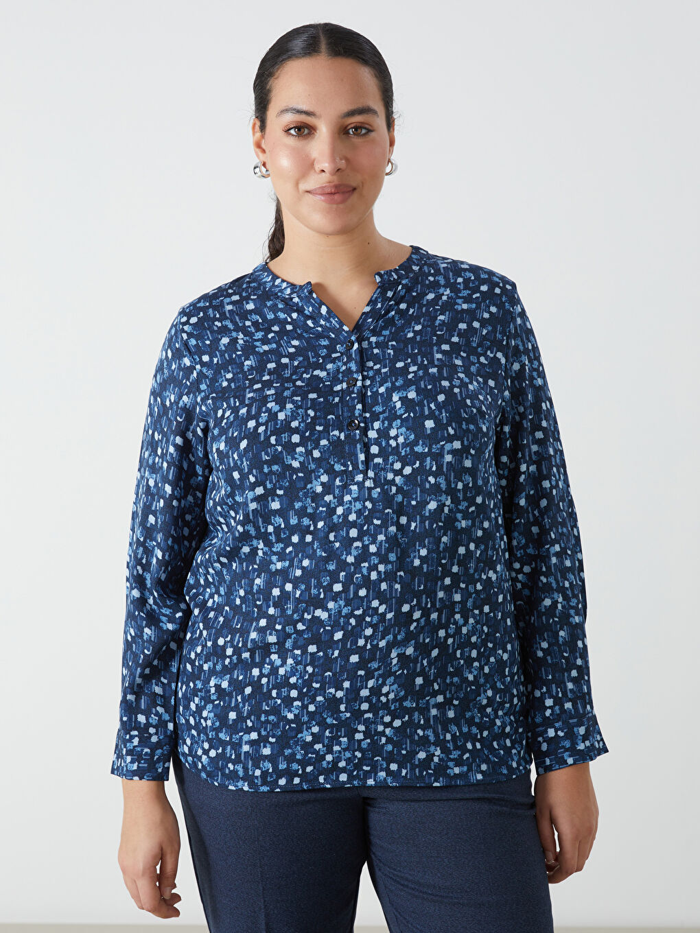 LCW Grace Notch Neck Patterned Women's Blouse -W4DD81Z8-LQJ