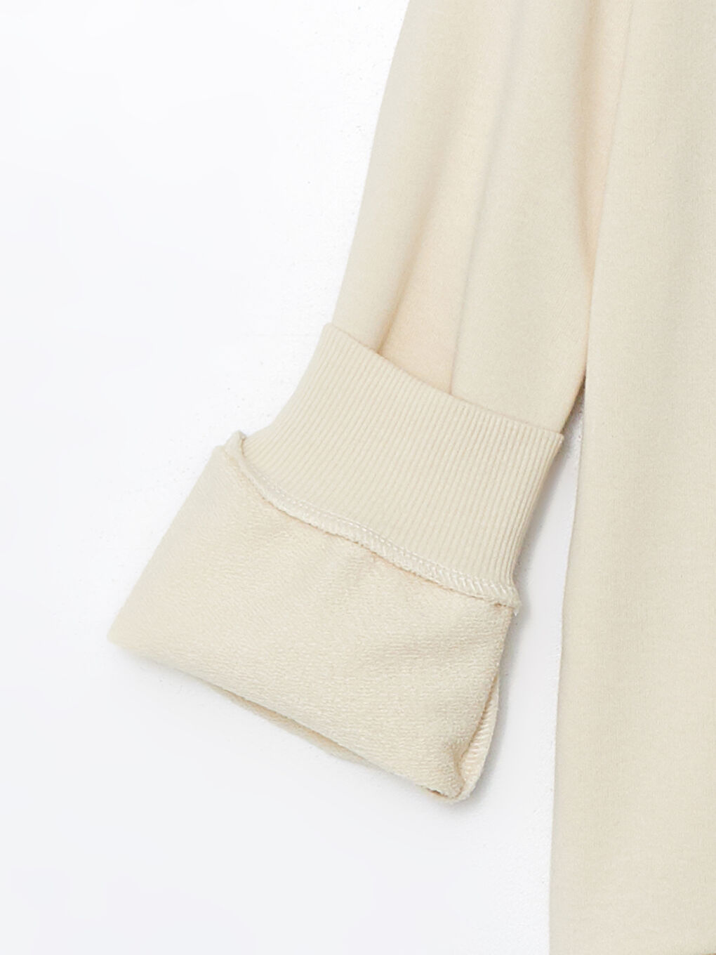 سويت شيرت تخين بياقة دائرية - بنات-1