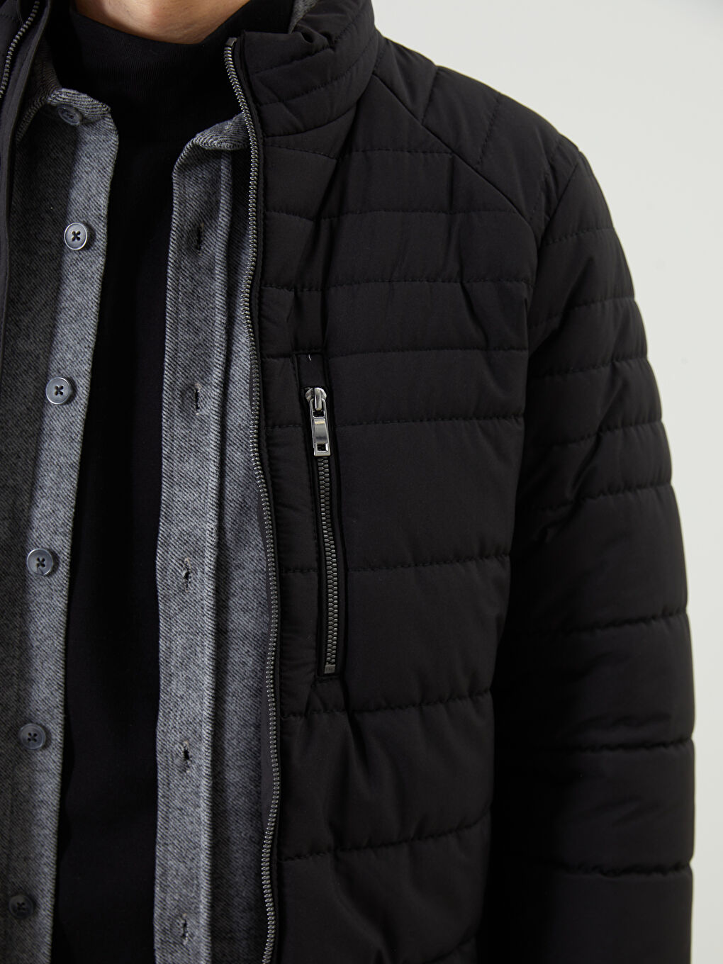 Siyah Standart Kalıp Dik Yaka Erkek Şişme Mont-2