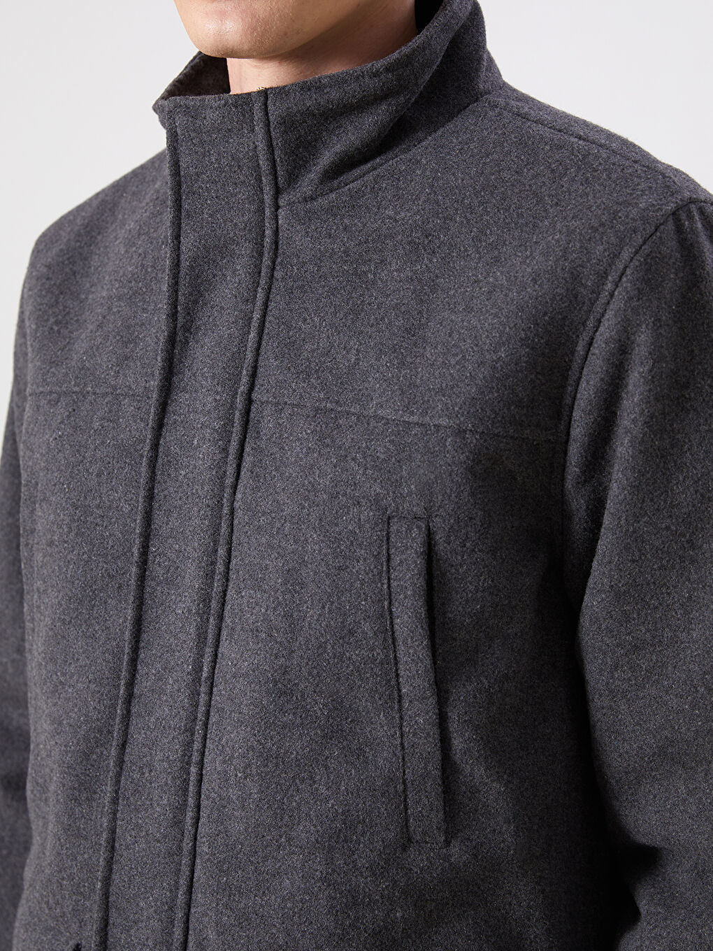 Standard Fit Turtle Neck Men's Cachet Coat -W4DF40Z8-F8Y