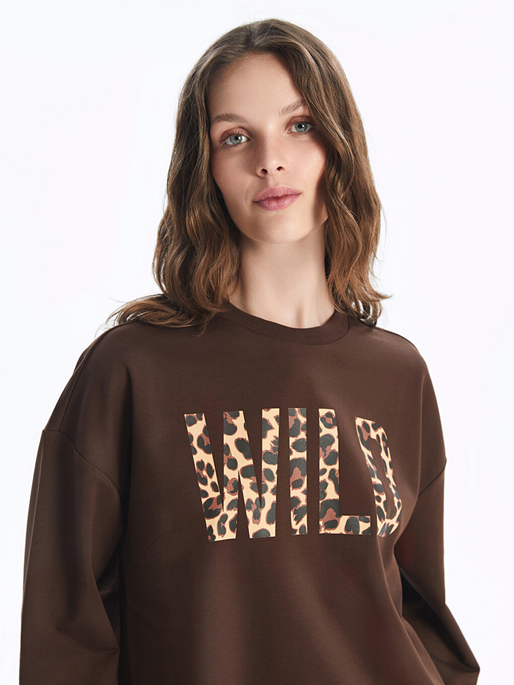 Kahverengi Bisiklet Yaka Baskılı Oversize Kadın Sweatshirt