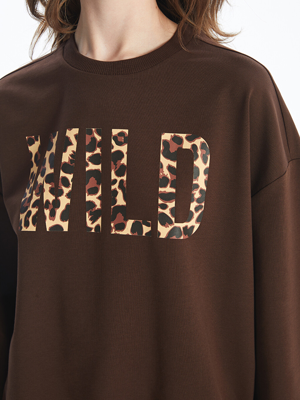 Kahverengi Bisiklet Yaka Baskılı Oversize Kadın Sweatshirt-4
