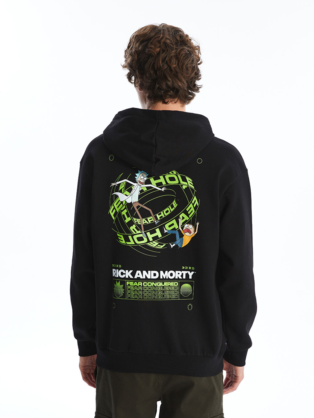 LCW Casual Yeni Siyah Uzun Kollu Rick and Morty Baskılı Erkek Hoodie - 4