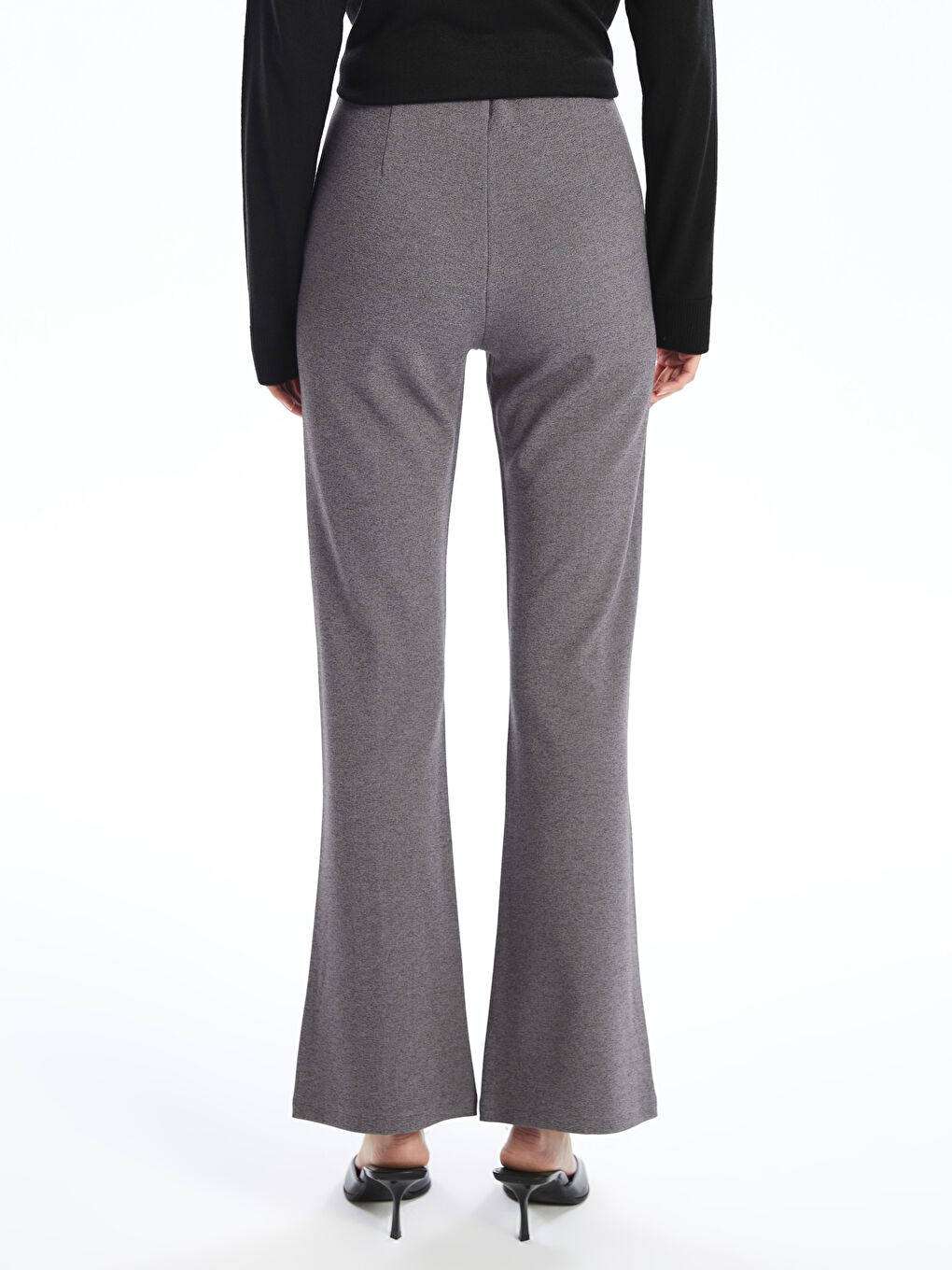 LCWAIKIKI Classic Extra Slim Fit Flared Women's Trousers -W4DI49Z8-L8N