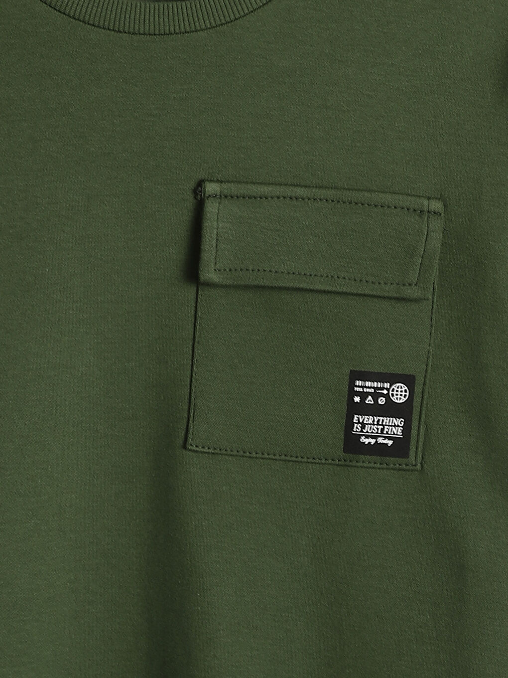 تيشيرت للأولاد برقبة دائرية-2