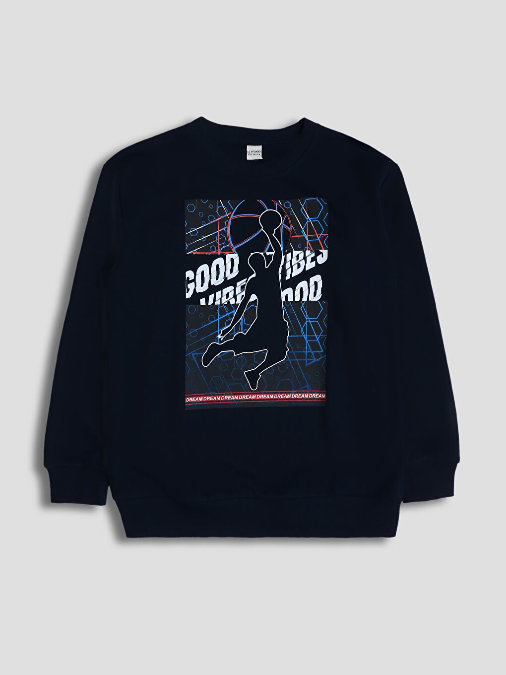 بلوزة رياضية للأولاد برقبة دائرية وكم طويل ومطبوعة