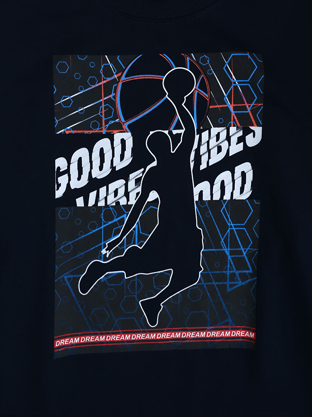 بلوزة رياضية للأولاد برقبة دائرية وكم طويل ومطبوعة-2