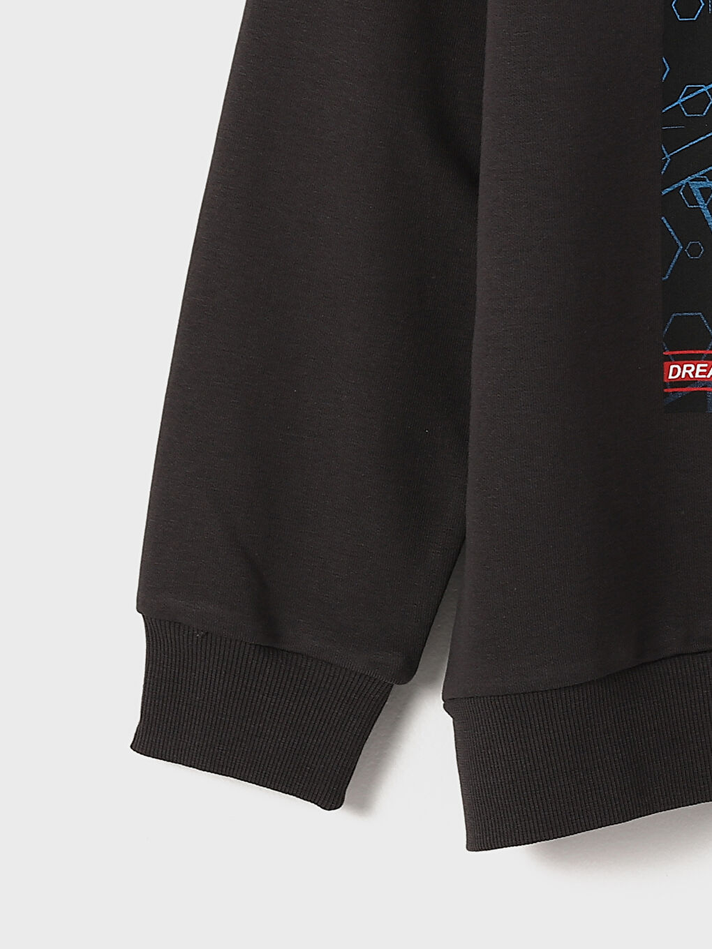 سويت شيرت كم طويل مطبوع بياقة دائرية للأولاد-2