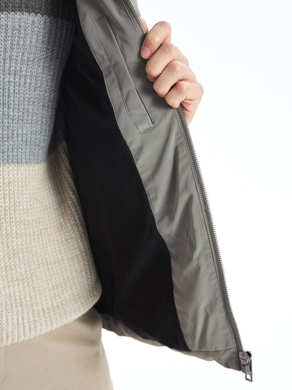 Standard Fit Hooded Men's Puffer Coat-3