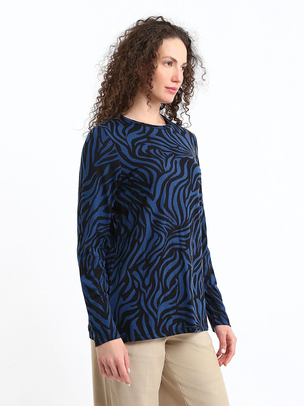 Crew Neck Patterned Women's Blouse-3