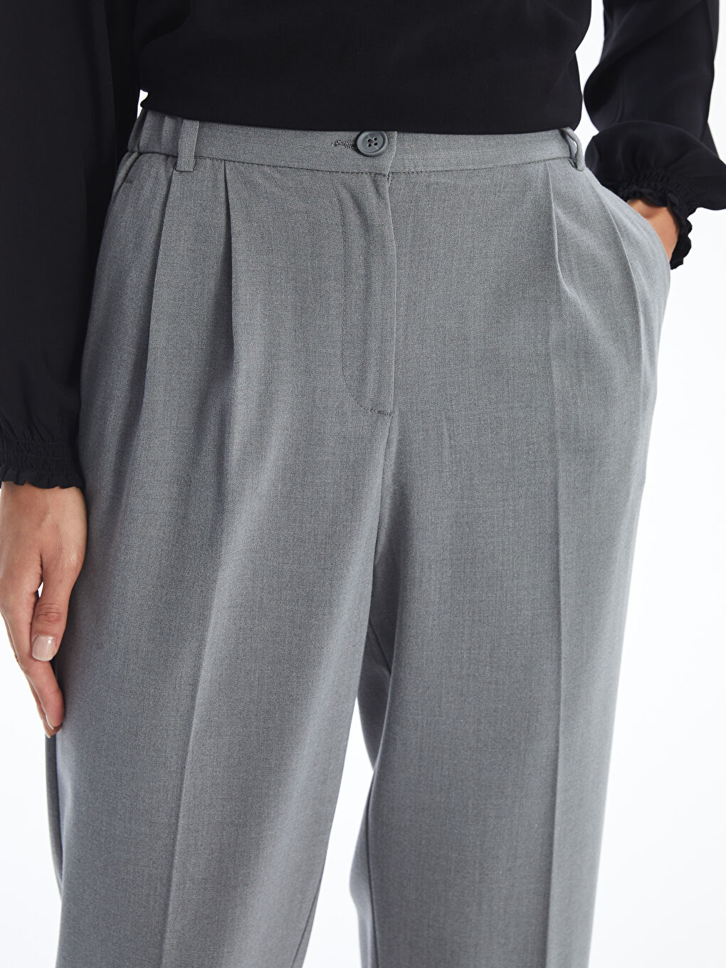 LCWAIKIKI Classic Loose Fit Women's Trousers -W4DN49Z8-YFC