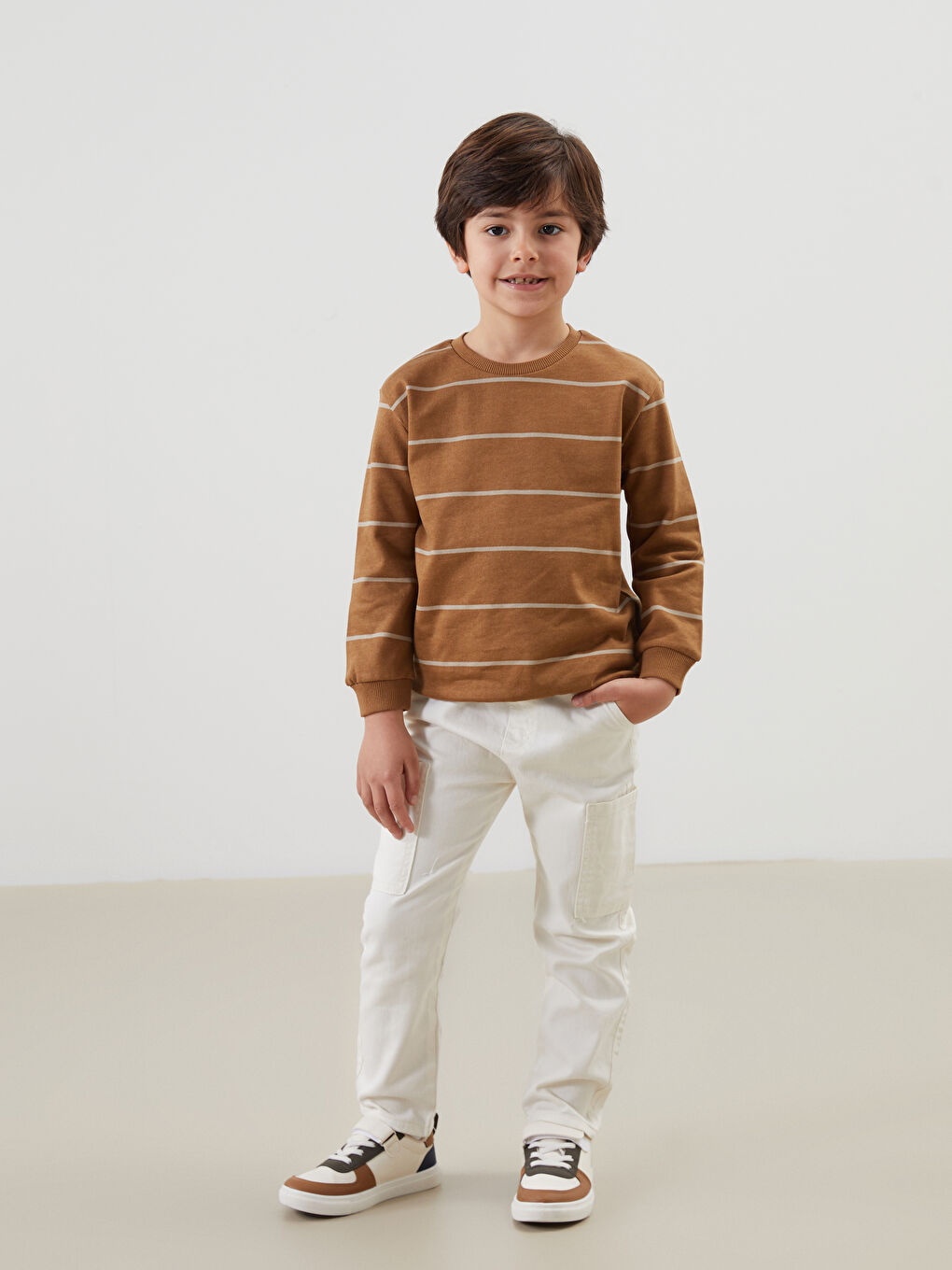 LCW Kids Kahverengi Bisiklet Yaka Uzun Kollu Çizgili Erkek Bebek Sweatshirt - 1