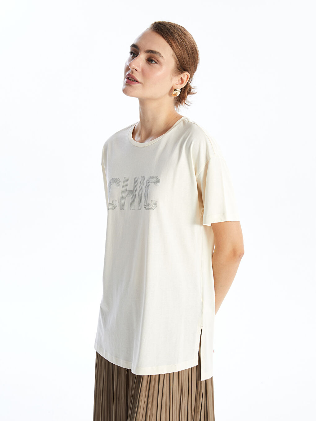 تيشيرت مطبوع بياقة دائرية للسيدات